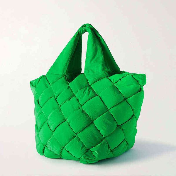 

winter woven nylon padded tote handbag large capacity feather down quilted shoulder with small phone purse luxury pillow bag 220705