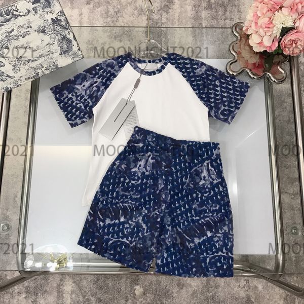 

boys tracksuits 2022ss kids sets summer t shirts shorts round neck t-shirts jacket luxury girls ultra thin t-shirt with soft beach shorts sh, White