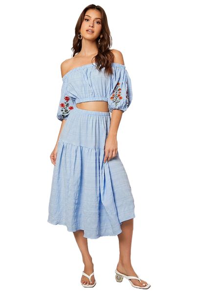 

f.loral e.mbroidery o.ff s.houlder crop & r.uffle h.em s.kirt 25no#, White