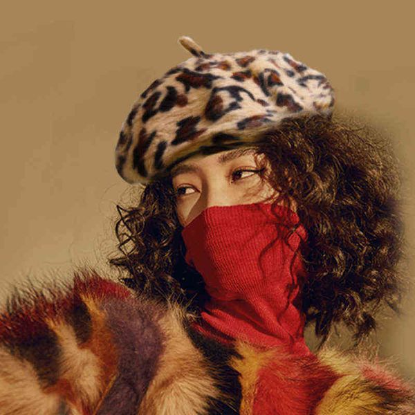

new leopard print beret for winter rabbit warm painter cap allmatch pumpkin hat octagonal cap wholesale hats for women j220722, Blue;gray