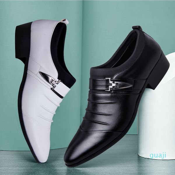 Tasarımcı Yaz Sandalet Erkekler Marka Oxford Ayakkabı üzerinde Kayma Erkek Sivri Burun Elbise Ayakkabı Deri Düğün Ayakkabı Adam Sapato Sosyal