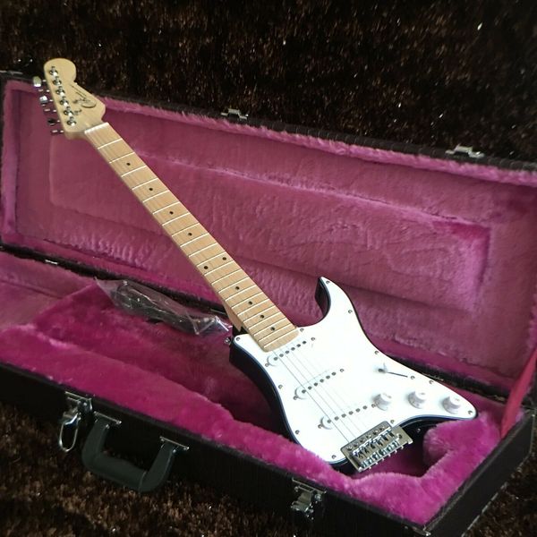 

custom guitar factory 2021 black travel guitar