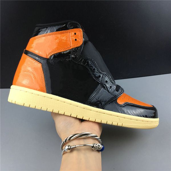 

shoes 1 high og shattered backboard 3.0 black pale vanilla starfish man basketball designer size40.5-46