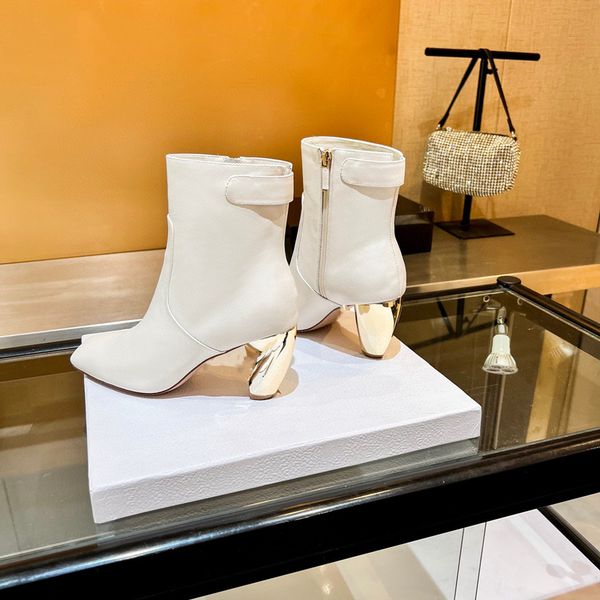 

2022 autumn and winter boots new european american style small square toe martin boots side zipper metal plating with thick high heel women&, Black