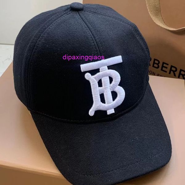 

caps burbrery b family hat letter embroidery high-grade hard duck tongue men's and women's general foreign style lattice baseball, Blue;gray