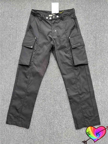 

2022 loose fit 1017 alyx 9sm buckle pants men women multi pockets alyx pants metal button cargo trousers t220803, Black