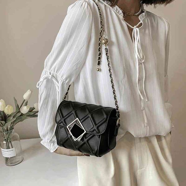 

designer handbags 2022 new women's lingge small square bag korean fashion embossed shoulder trend chain simple diagonal