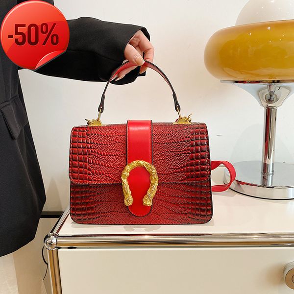 

the factory directly hands2022 new crocodile female small bag fashionable