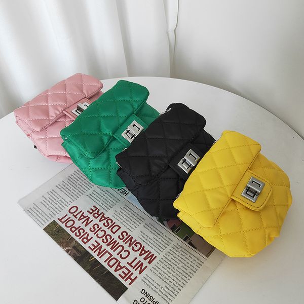

lady style children nylon handbags girls diamond lattice quilted bags kids metal chain one shoulder bag a8969, Black