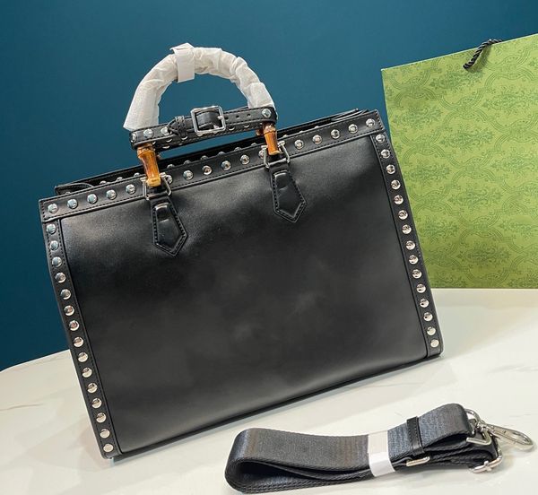 

latest style bamboo portable design leather shopping bag classic atmosphere retro style exquisite handbag
