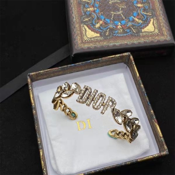 

letter full diamond ear of wheat bracelet women's old hollow open bracelet, Black
