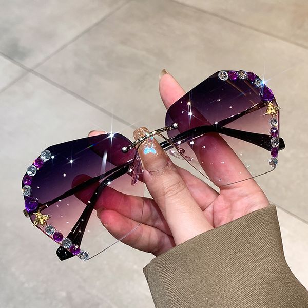 

new oversized rimls diamonds decorated sunglass trendy fashion colorful female ladi glass popular uv400 shad for women, White;black