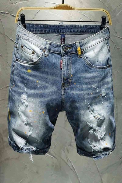 

men's jeans in the summer of , high street trendy men's fashion 5-point shorts, cut holes, ground white, hand-painted paint, elast, Blue