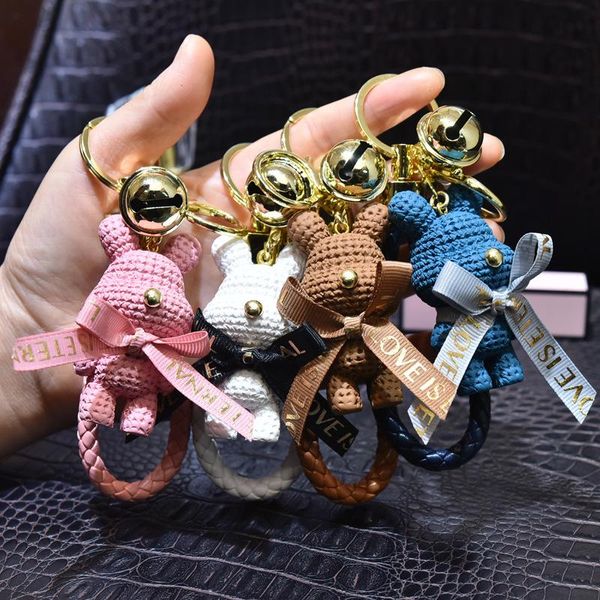 Llaveros creativos de resina nórdica, llavero con lazo, llavero de muñeca de oso bonito a la moda, colgante para bolsos de mujer, llavero de coche, anillos para parejas, regalos