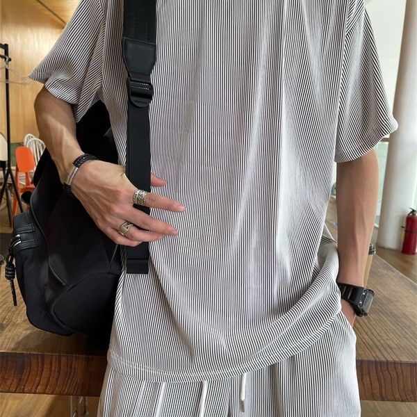 

summer thin loose large size elastic ice silky drape short sleeved trousers casual two piece men s single suit 220615, White;black