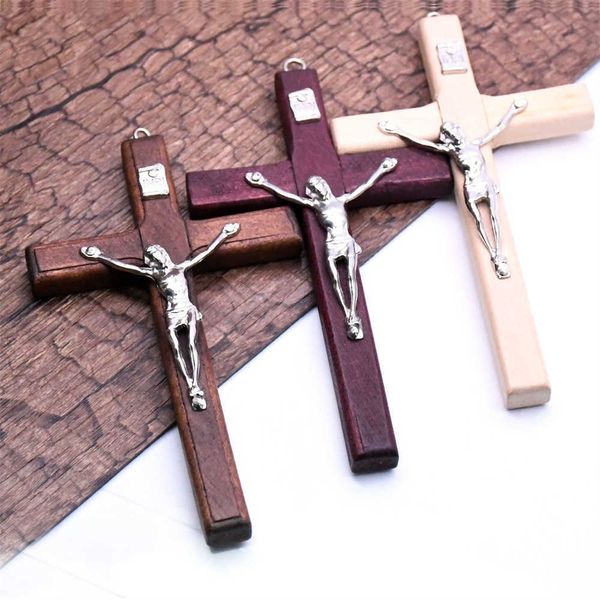 Liga Cross Zinc Beild Jesus Catholic Catholic Cross Igreja Ornamentos Montados Madeira Cruzes Colar Pingente