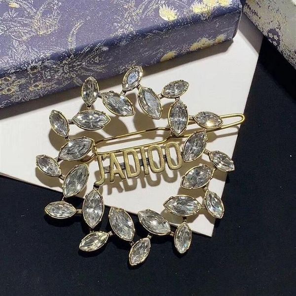 

new designer 2021 hairpins brass material fashion lady hairpin52582, Golden;silver