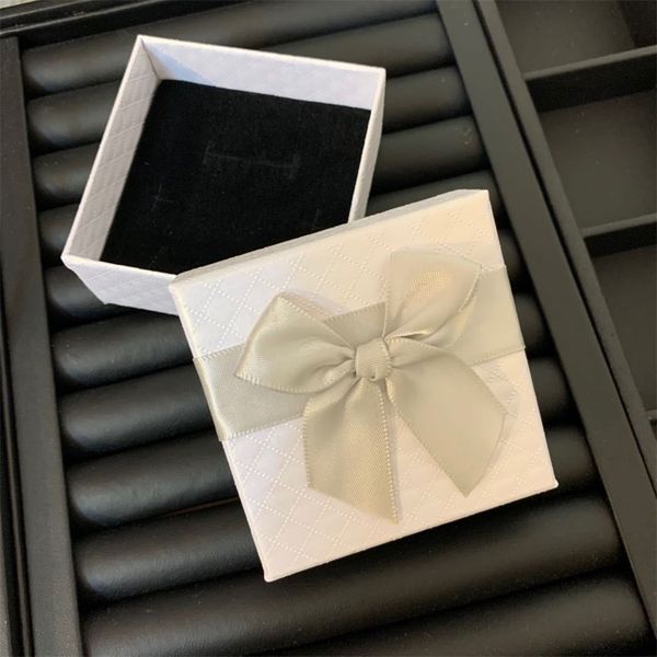 

the jewel online new chain tassel pearl earrings, Silver