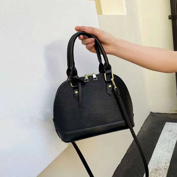 

2022 shell bag lady single shoulder slung large capacity simple classic fashion