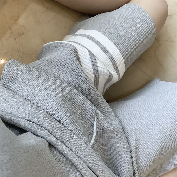 

52% off 2022 trendy wo clothing college style casual women's tb capris spring and summer loose four bar striped new sports pants, White;black