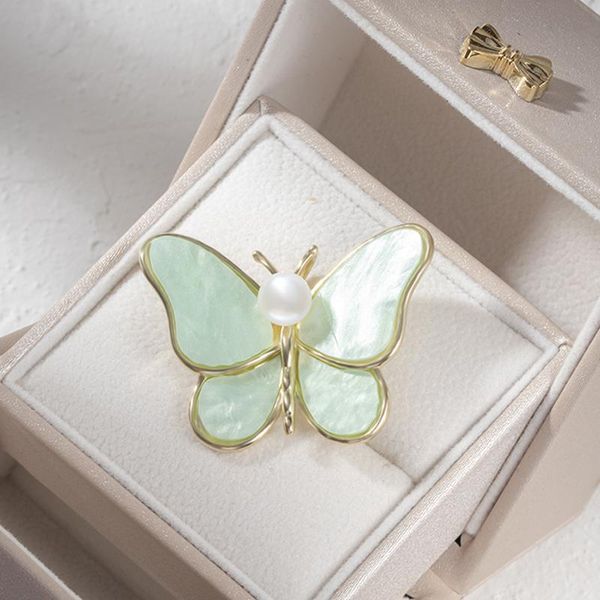 

pins, brooches elegant pearl butterfly women crystal exquisite cute insect pins brooch wedding bridal sweater coat dress decorationft, Gray