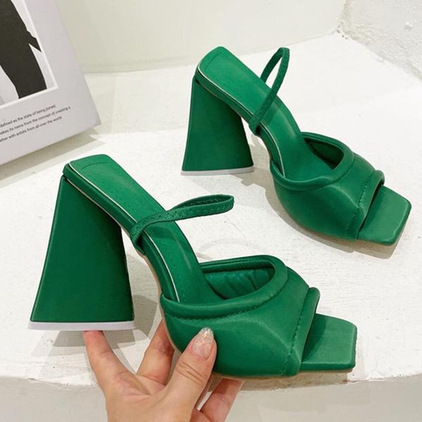 

dress shoes heel pumps ladies summer modern sandals high heeled quilt triangle women's 2022 europe america fashion designed, Black
