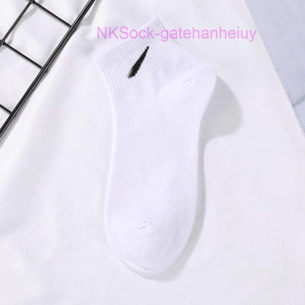 

men's fashion classic socks hook brand designer women's leisure lovers' short tube sportsocks luxury women men breathable ver, Black