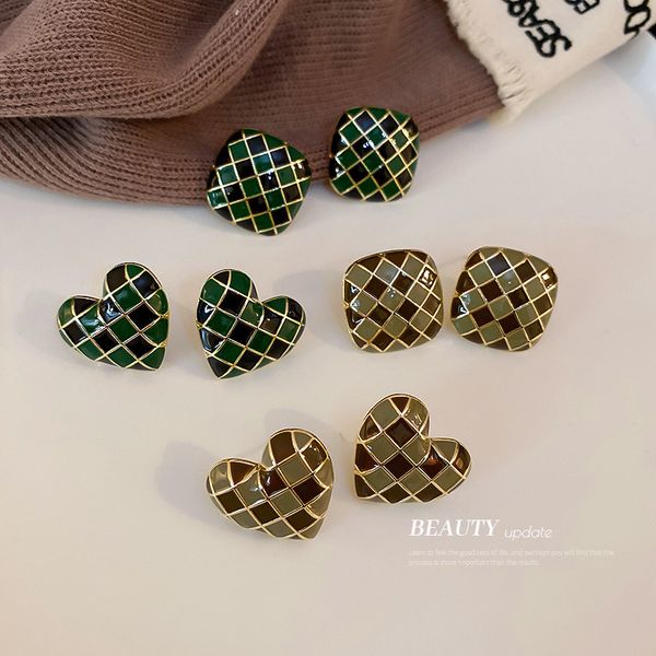 

925 silver needle drop oil square heart-shaped korean retro chessboard plaid earrings personalized temperament eardrop wome, Golden