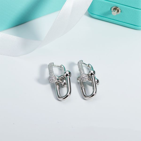 Hengst Dangle Kronleuchter Hardwear -Serie Ohrringe Rose der gleiche Rückenverschluss mit Diamantohrringen u Ohrring Q240507