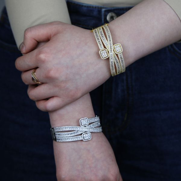 Bracciale di baguette zirconia cubica in oro e braccialetti a banda a più livelli d'oro e argento per donne gioielli di moda di lusso