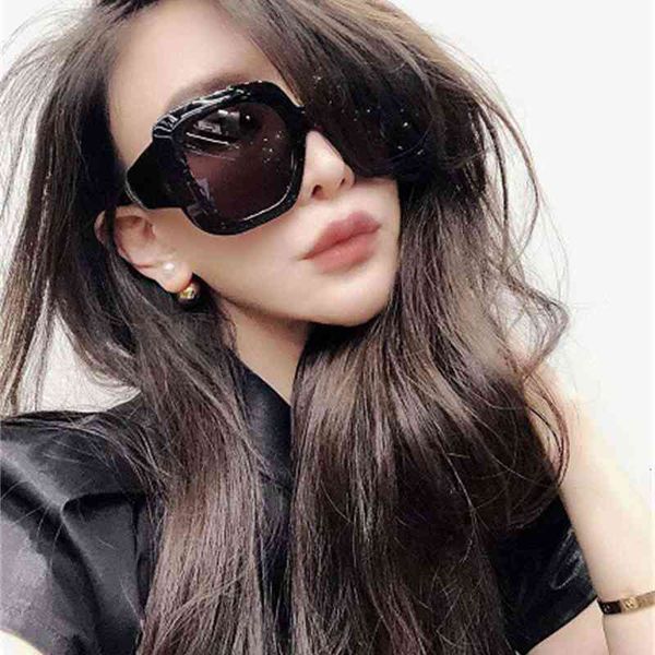 

sunglasses b family style personalized plate square ins net red same face small sunglasses 0119, White;black