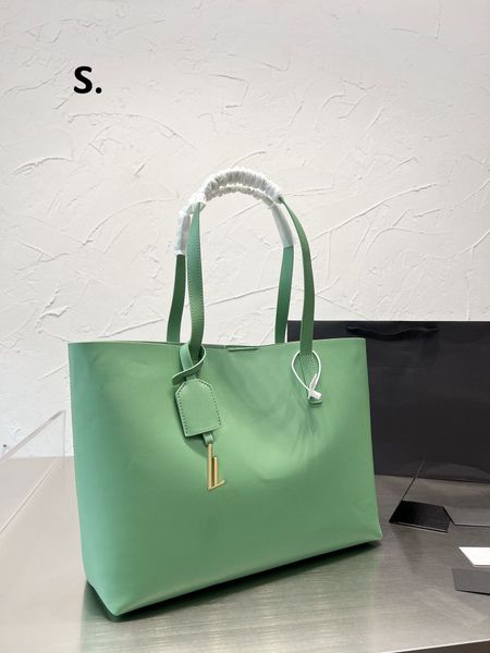 

2022 luxury designer ladies shopping bag large capacity handbag tote comes with wallet deerskin texture fabric fashion pattern women one sho