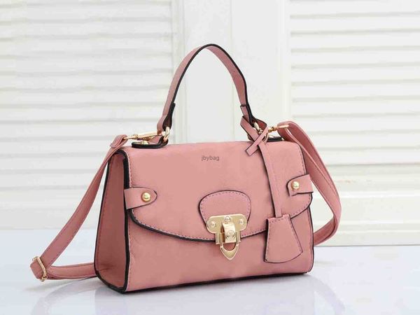 

2022 luxury crossbody designer bags luxurious designers women handbag with buckle shoulder purse leather envelope wallet 4color 23cm