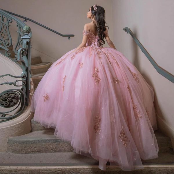 Sparkly Pink Abiti Quinceanera Ball Gown 2022 Sweet 16 Ragazza Paillettes Appliques Lace Up Compleanno Prom Dress vestido de 15 anos quinceanera