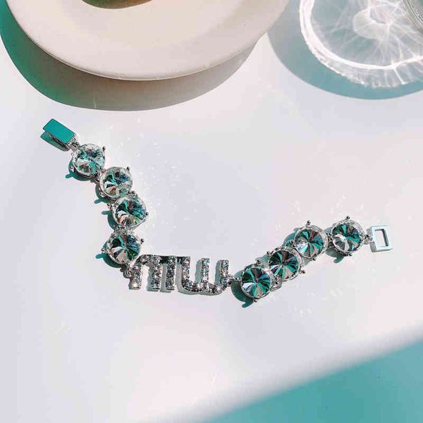 

1376miu letter bracelet buckle light and versatile bracelet of diamond personality hip hop cuban jewelry female, Golden;silver