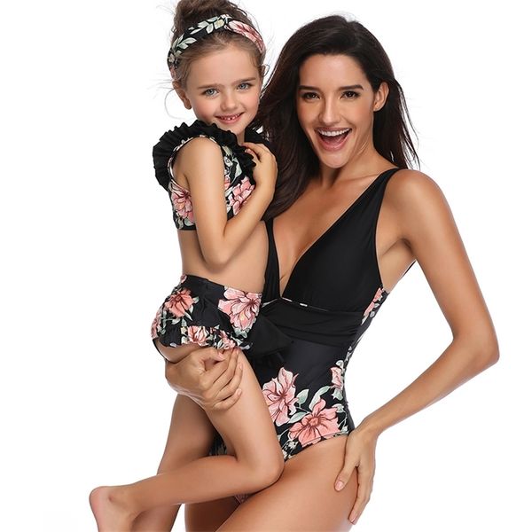 

family matching swimsuit lady bikini girls swimsuit with shorts children bathing suit if you need two swimwear please order two 220602, Blue