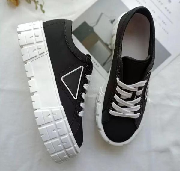 

luxury woman rubber platforms flats shoes double wheel nylon gabardine canvas sneakers 50mm rubbers soles leather covered insole 35-42, Black