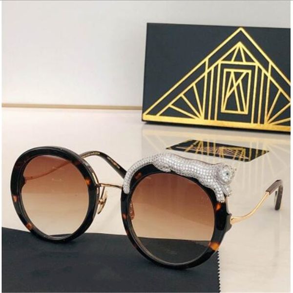 

luxury women casual sunglasses men and women's luxury glasses fashion brand sunshade mirror 7329 irregular frame, White;black