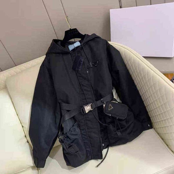 

22ss women's suit coat early spring designer jackets fashion matching inverted triangle letter medium and long suits nylon, White;black