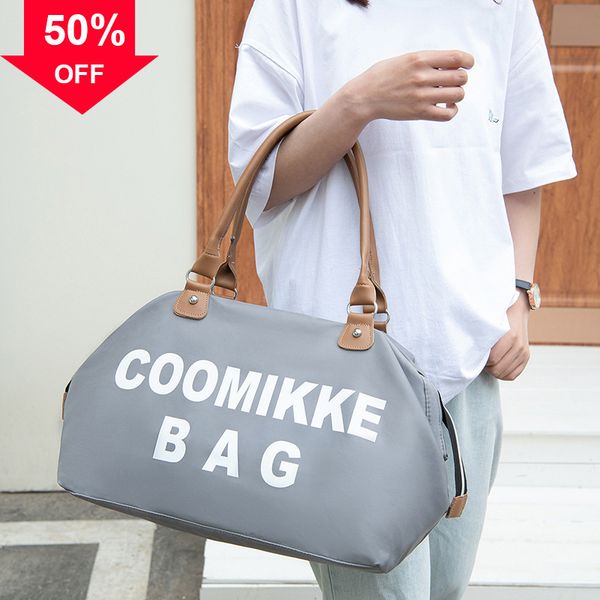 

new large capacity travel storage anti splashing one handbag fashion fashionable retro women's totes shoulder bag