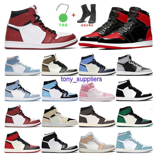 

2021 mens basketball shoes 1s womens hyper royal shadow 2.0 university blue bred patent dark mocha turbo green men trainer sport sneakers, Black