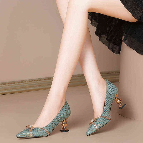 

designer women's shoes boots 2022 autumn and winter women's pointed special-shaped high heels electroplated heel snake pattern sho, Black