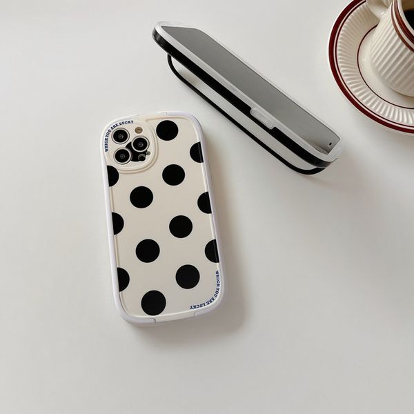 Dot Pattern Designer Frame Hidden Suporte Titular Casos de telefone Kickstand Para iPhone 13 12 11 Pro Max IMD TPU PC PC Caso de capa de moda de proteção preto e branco