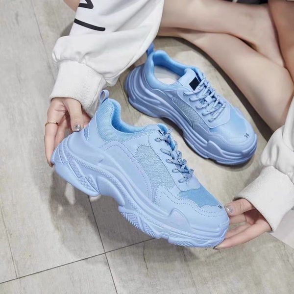 

2022 triple s mens womens casual shoes platform sneakers colorful white black blue low make old combination sports size independent sole siz