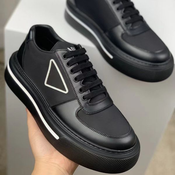 

2022 new designer casual shoes men's black and white comfortable soft breathable thick soled sneakers size 39-44