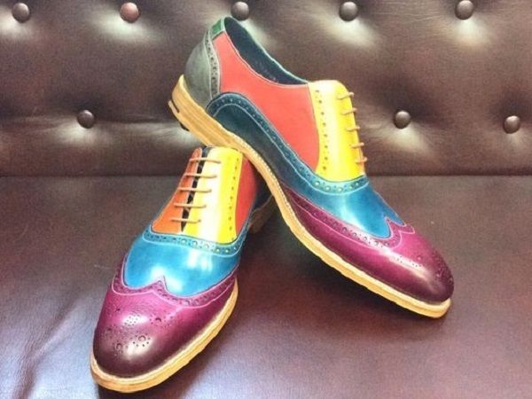 

Elegant Brogue Men Shoes Colorful PU Classic Pointed Engraved Oxford Lace Up Fashion Shoes, Clear