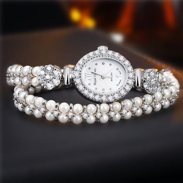 Orologi da polso da donna Orologi al quarzo con strass Madam Shell Quadrante di perle Bracciale Lady Mano femminile Rotondo Ovale Fiore Quadrato Moda GiftWr