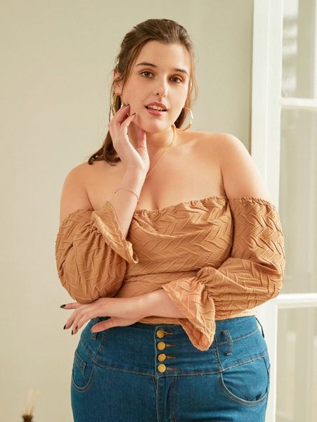 

plus solid off shoulder flounce sleeve tee i3xm#, Black