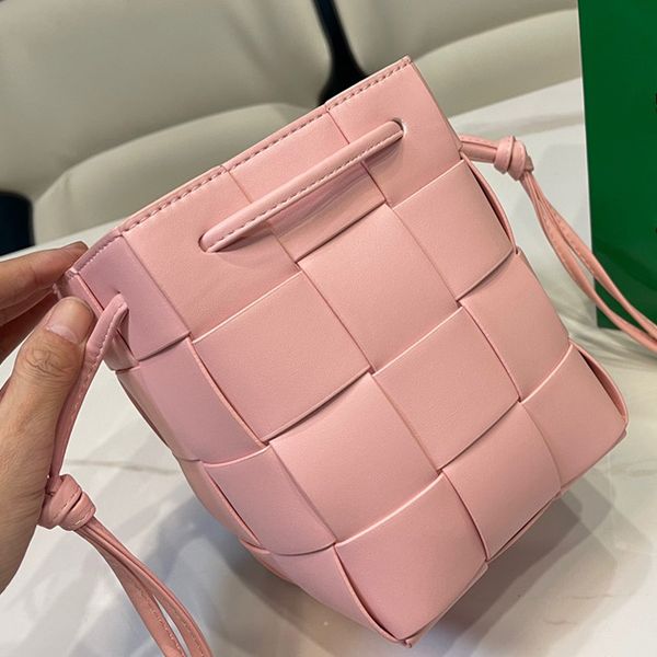 

2022 women bags designers beach bags women handbags purses luxurys knitting bag handbag multifunction satchel messenger crossbody multifunct