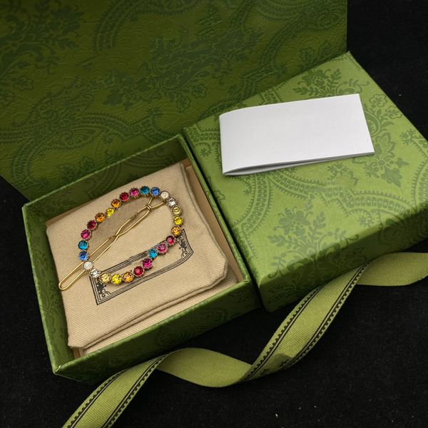 

colorful diamond hair clips women letter designer barrettes outdoor street style girls brand hair clip headwrap, Golden;silver